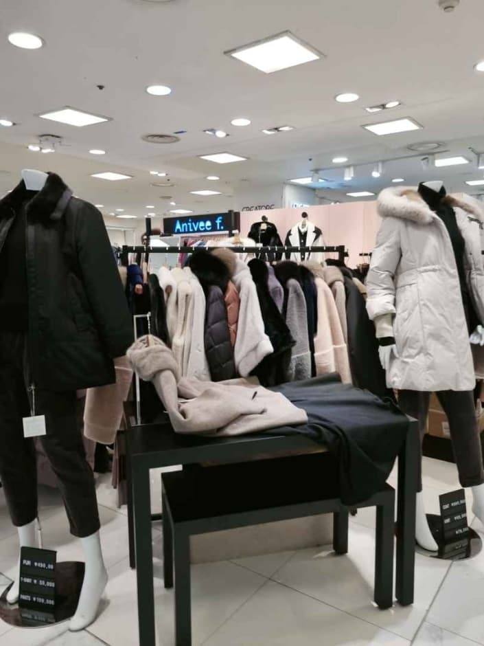 Anivee f. - Newcore Pyeongchon Branch [Tax Refund Shop] (아니베에프 뉴코아 평촌)