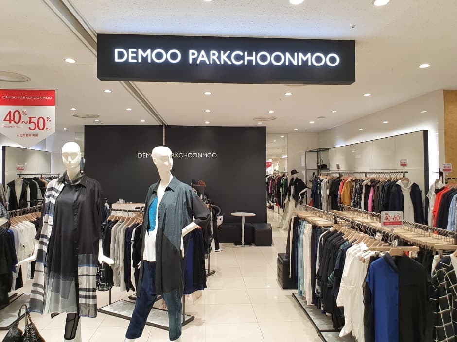 Demoo [Tax Refund Shop] (데무)