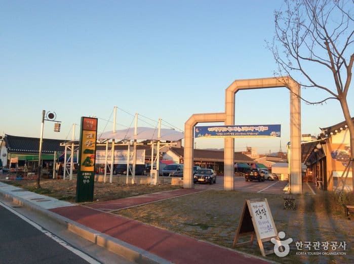 전북_완주_고산정기시장02