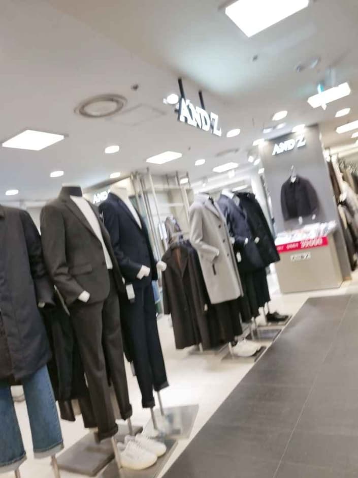 And Z - Newcore Pyeongchon Branch [Tax Refund Shop] (앤드지 뉴코아 평촌)