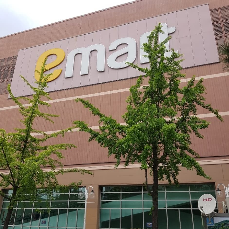 E-Mart - Gyeyang Branch [Tax Refund Shop] (이마트 계양)