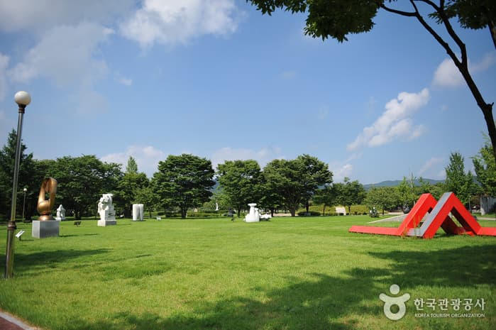 사선대국제조각공원