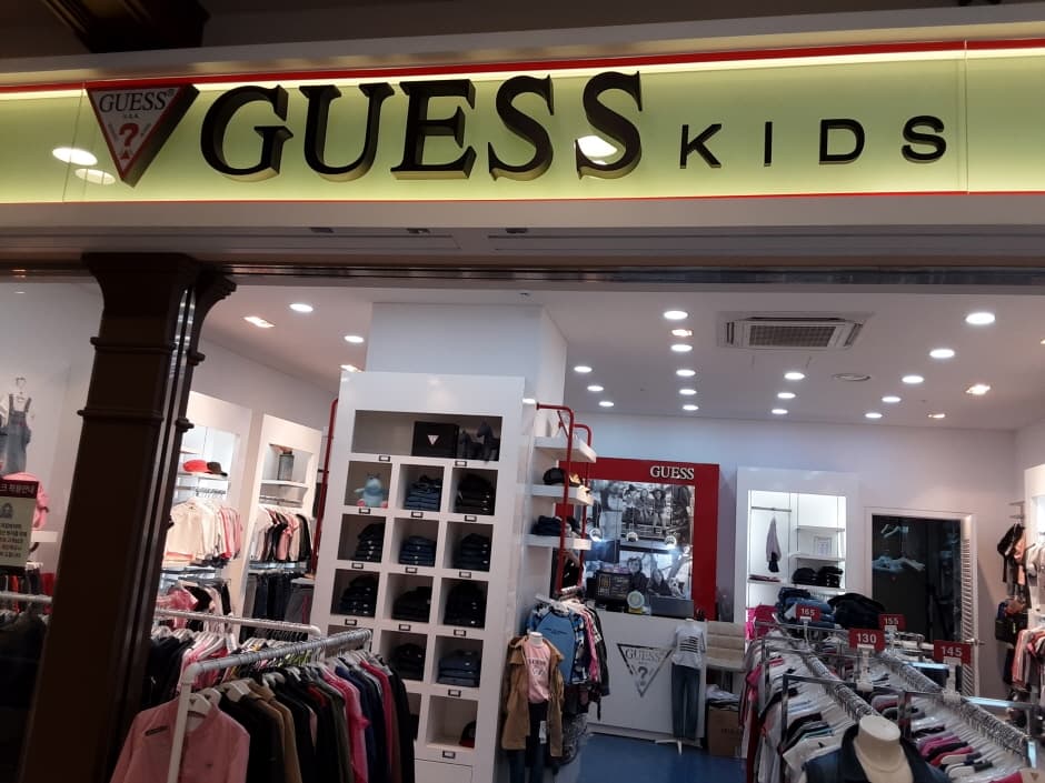 Guess Kids - Shinsegae Busan Branch [Tax Refund Shop] (게스키즈 신세계부산)