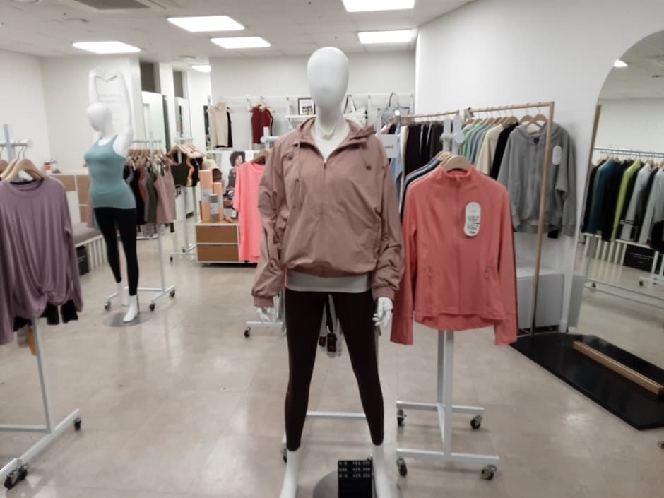 안다르 롯데아울렛 동부산점_4