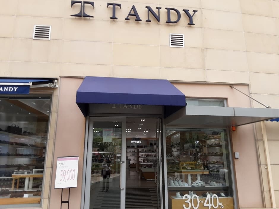 Tandy - Lotte Gimhae Branch [Tax Refund Shop] (탠디 롯데김해)