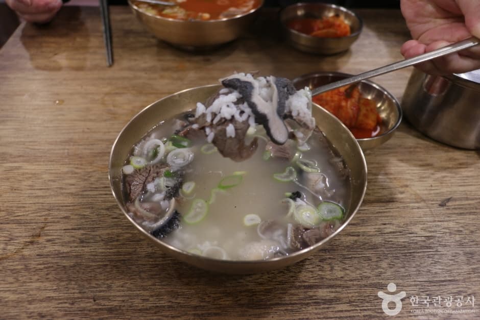 하동관 명동본점 (7)
