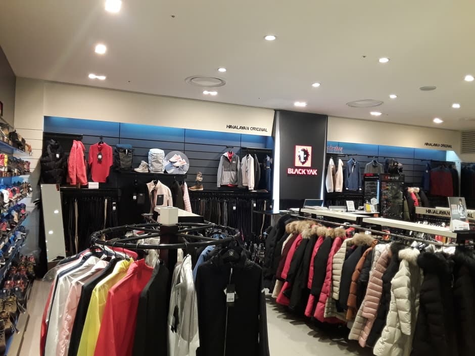 블랙야크 롯데청주_2