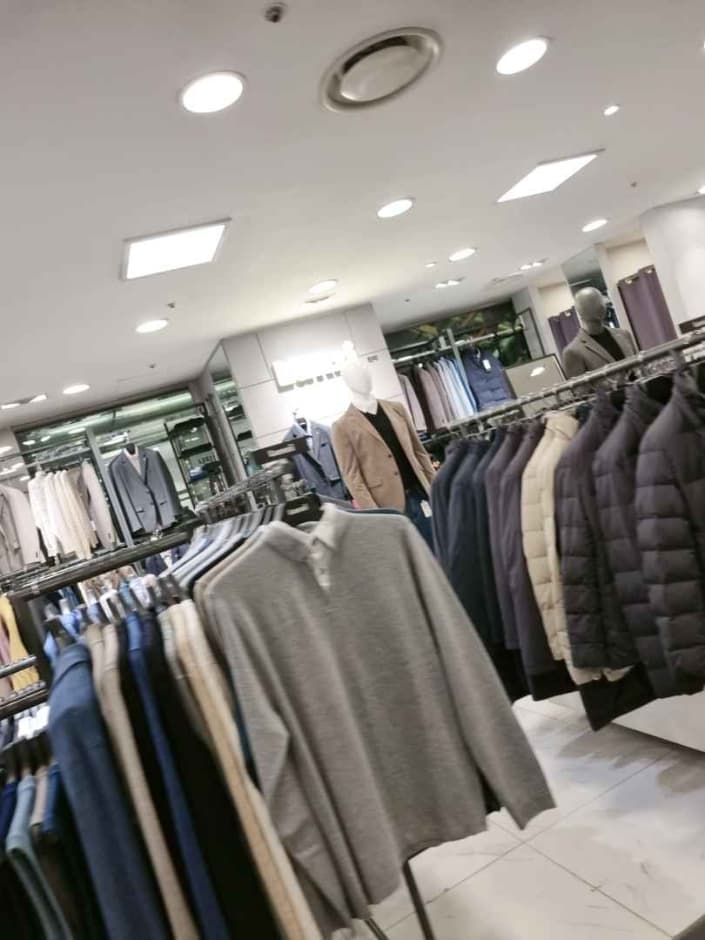 Lanzi - Newcore Pyeongchon Branch [Tax Refund Shop] (란찌 뉴코아 평촌)