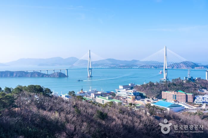 한국관광공사 추천 2월 걷기여행길_유달산 일주도로 및 둘레숲길 유달산 둘레길_2