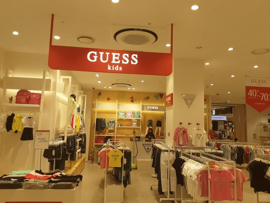 Guess Kids - Lotte Icheon Branch [Tax Refund Shop] (게스키즈 롯데이천)