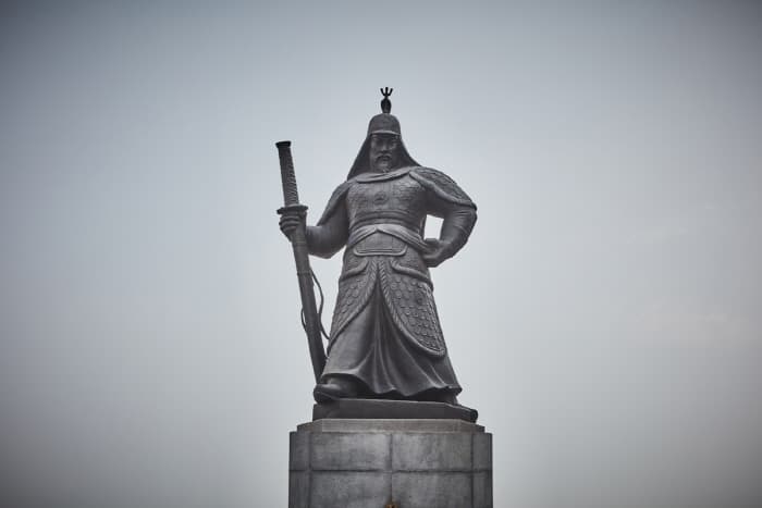 한국문화정보원_이순신동상 9