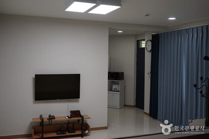 경기_연천세계캠핑체험존(펜션)_임진펜션3 4인용 3
