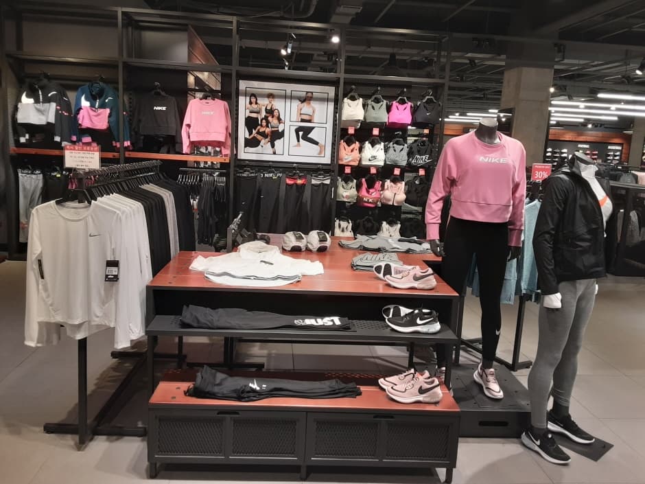 나이키 롯데동부산_2