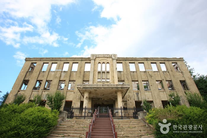 철원노동당사_11