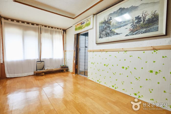 칼럼_추가_전남_순천_순천만해룡성고택_진달래_2