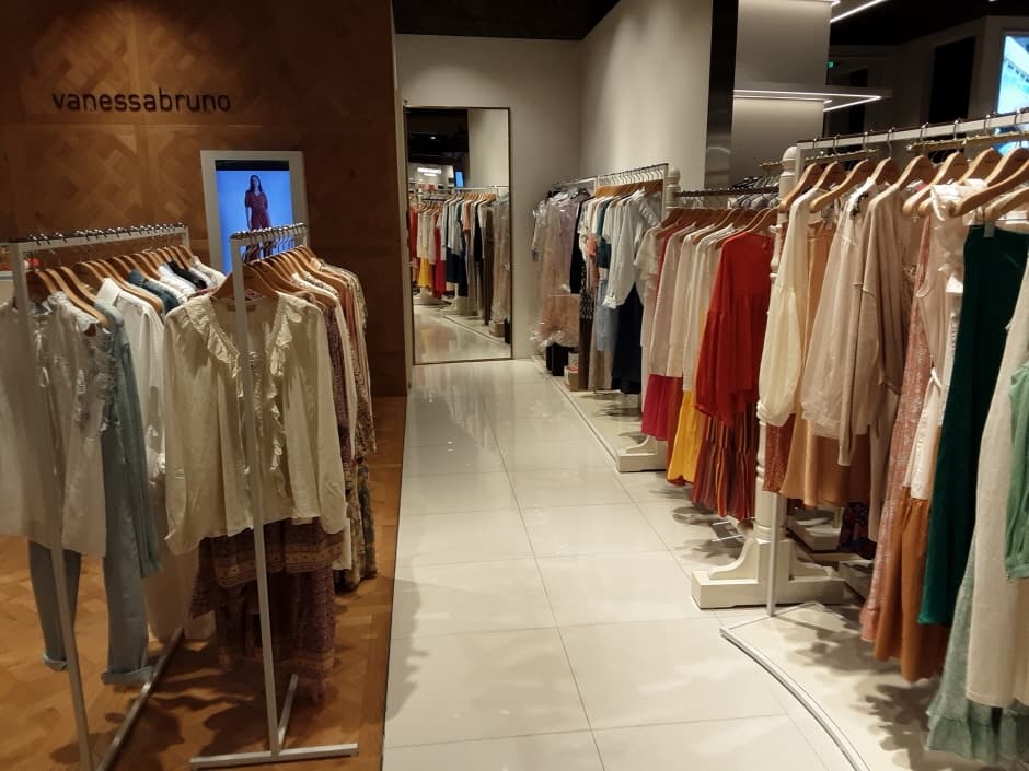 바네사부르노 월드타워점_2