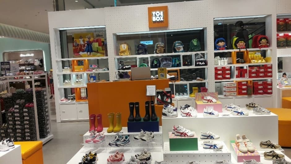 Toebox - Lotte Ansan Branch [Tax Refund Shop] (토박스 롯데안산)