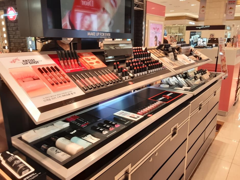 Make Up For Ever [Tax Refund Shop] (메이크업포에버)