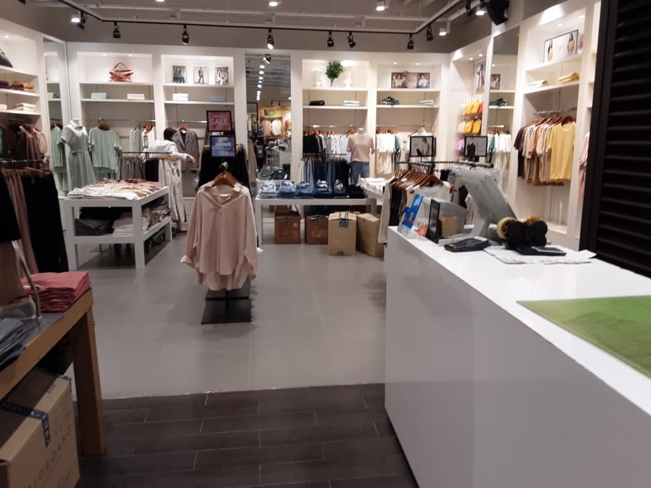 지오다노 롯데동부산_2