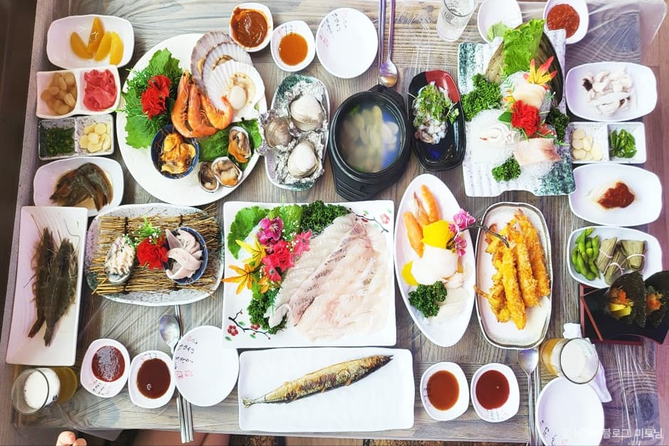 전라북도_군산시_군산대전횟집_음식_1
