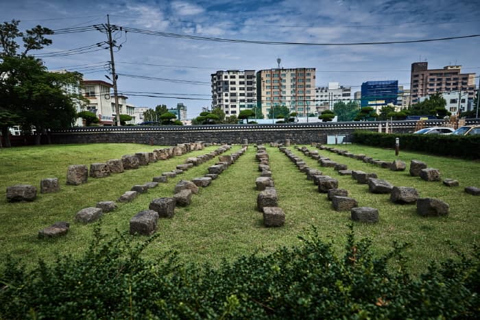 한국문화정보원_제주목관아_100
