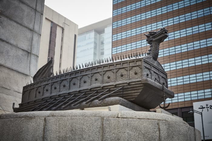 한국문화정보원_이순신동상 7