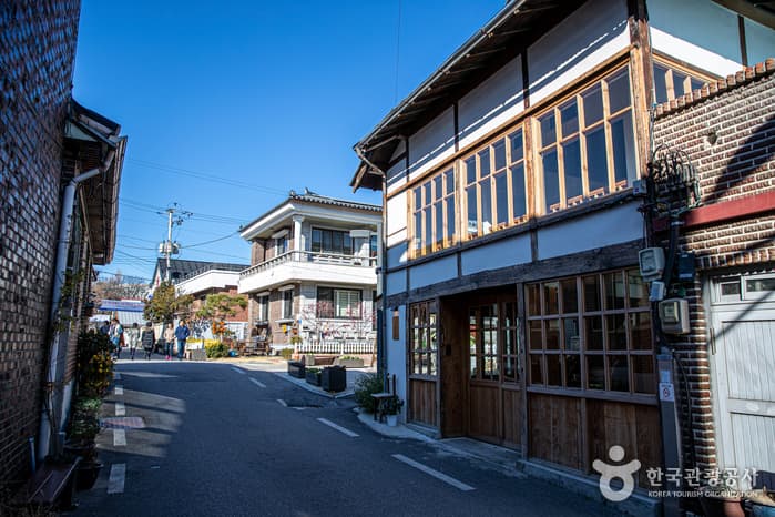 강릉 명주동 거리