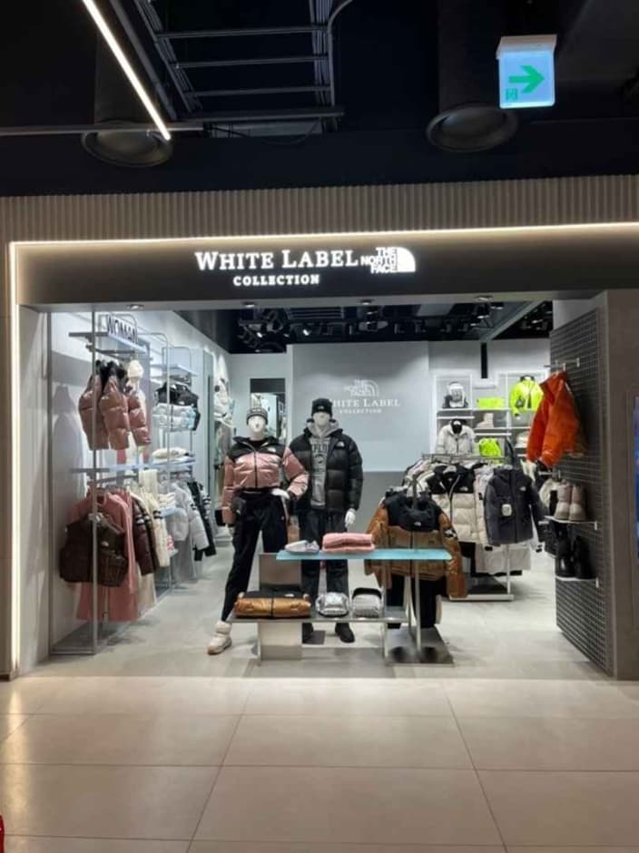 The North Face White Label [Tax Refund Shop] (노스페이스 화이트라벨)