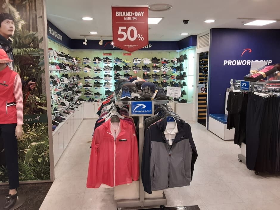 프로월드컵뉴코아아울렛울산_3