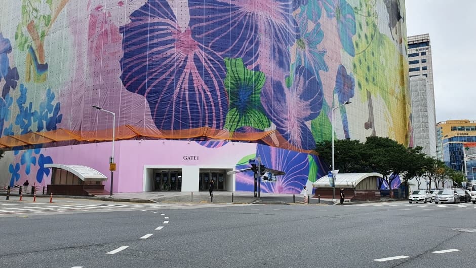 페레가모 갤러리아 타임월드점_2