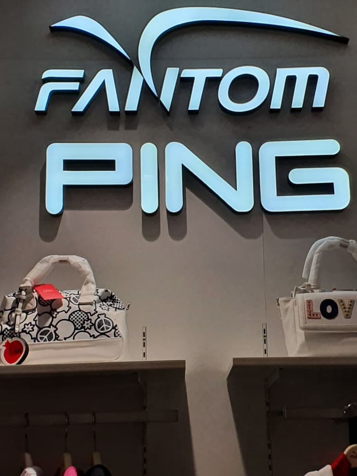 Creas F&C Fantom - Lotte Factory Gasan Branch [Tax Refund Shop] (크리스 팬텀 롯데팩토리가산)