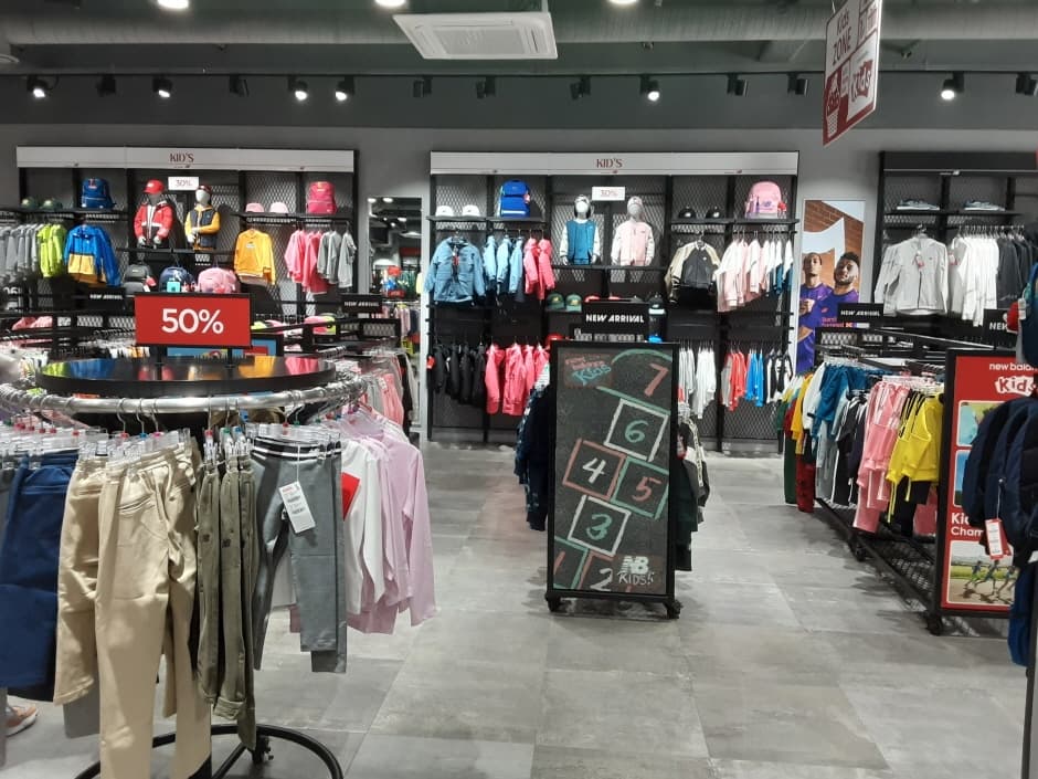 EW 뉴발란스 롯데동부산_3