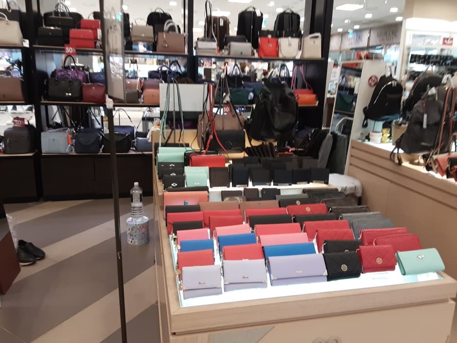 엘레강스뉴코아아울렛울산_3