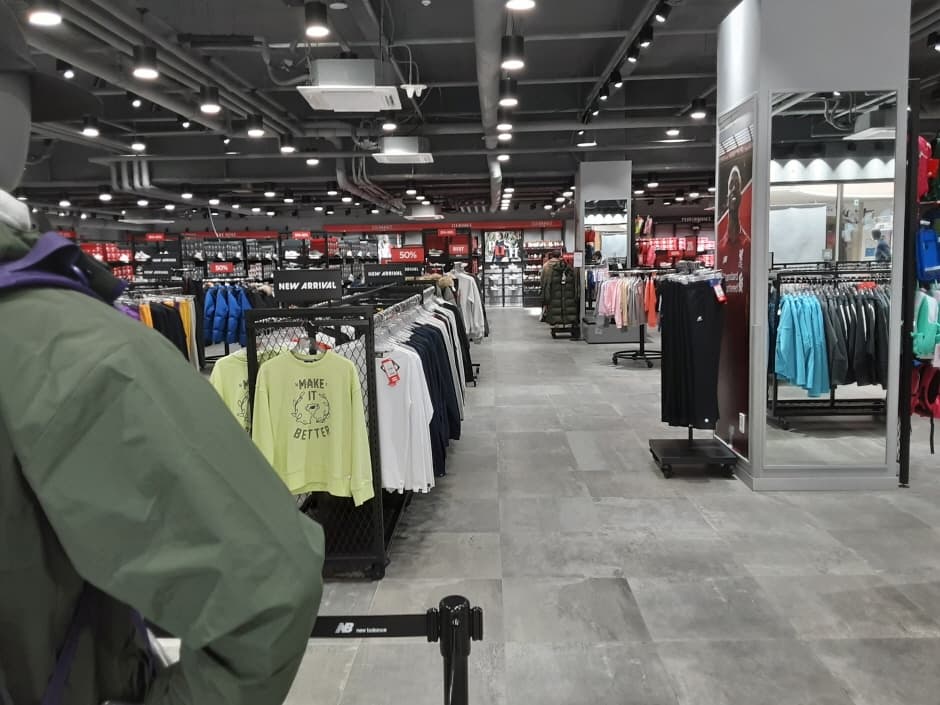 EW 뉴발란스 롯데동부산_4