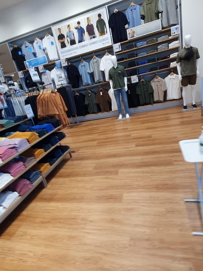 유니클로 광주연제_4