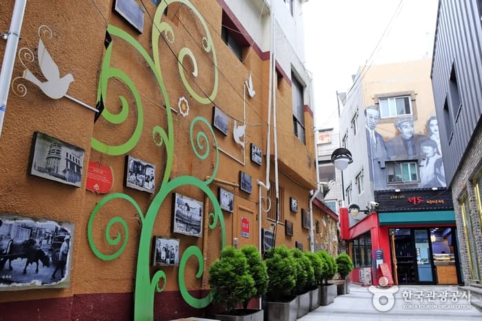 경남_창원_아빠 손잡고 로봇이랑 놀자! 창원 마산로봇랜드_12