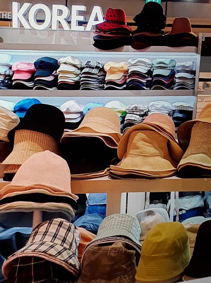 Puton Korea [Tax Refund Shop] (풋온코리아 두타)