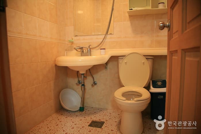 덕유산자연휴양림_휴양관_04