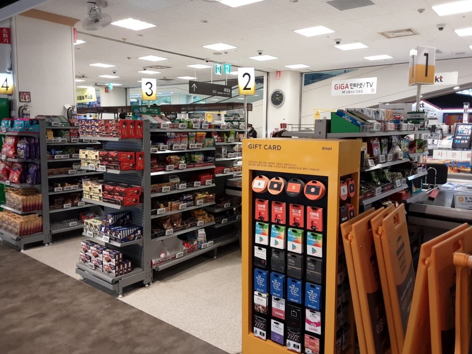 E-Mart - Gangneung Branch [Tax Refund Shop] (이마트 강릉)
