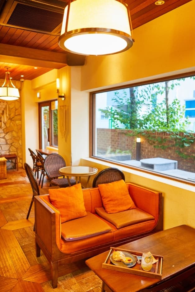City Farm House Café (도시농가코페도코)