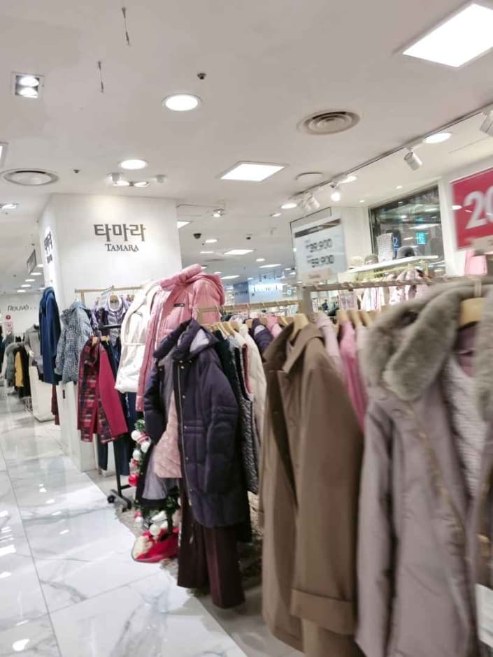 TAMARA - Newcore Pyeongchon Branch [Tax Refund Shop] (타마라 뉴코아 평촌)