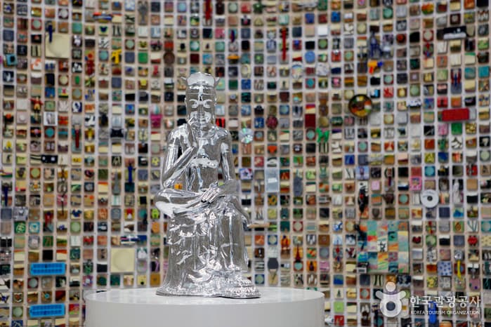 충북_청주_연초제조창 창고의 변신 ‘신상’ 수장형 미술관, 국립현대미술관 청주_03