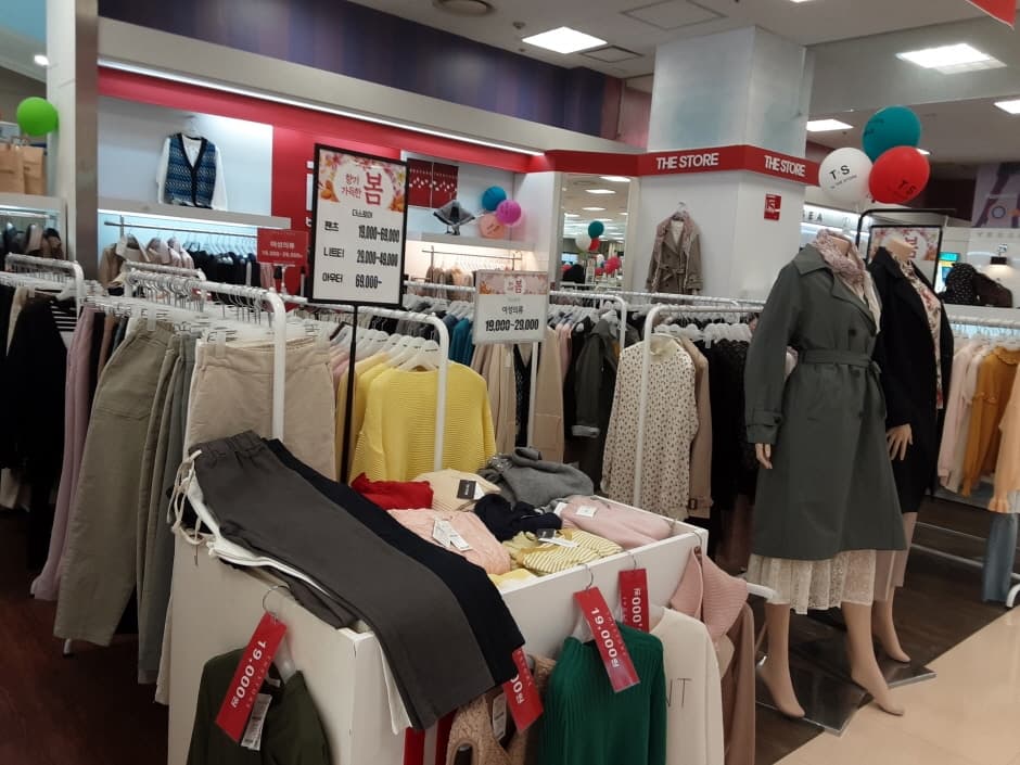 롯데마트_노은점_2