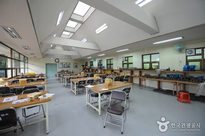 강진군고려청자도요지(구청자도요지)