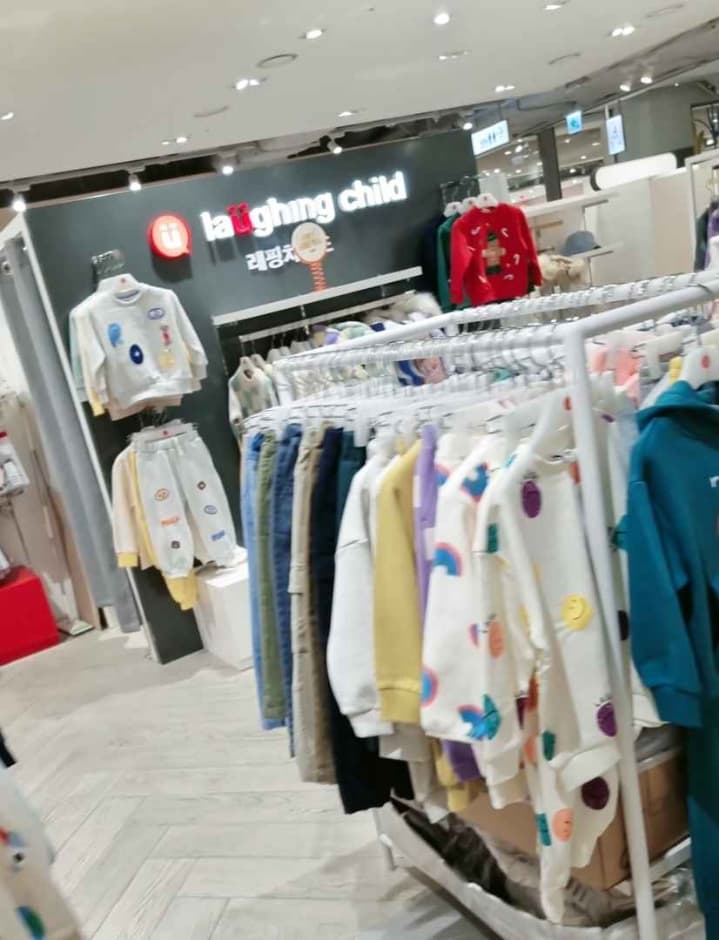 Laughing Child - NC Singuro Branch [Tax Refund Shop] (래핑차일드 nc신구로)