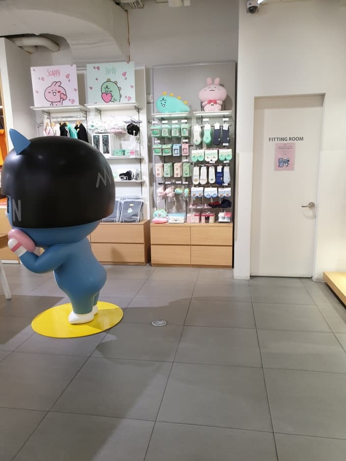 카카오프렌즈 플래그십 홍대_3