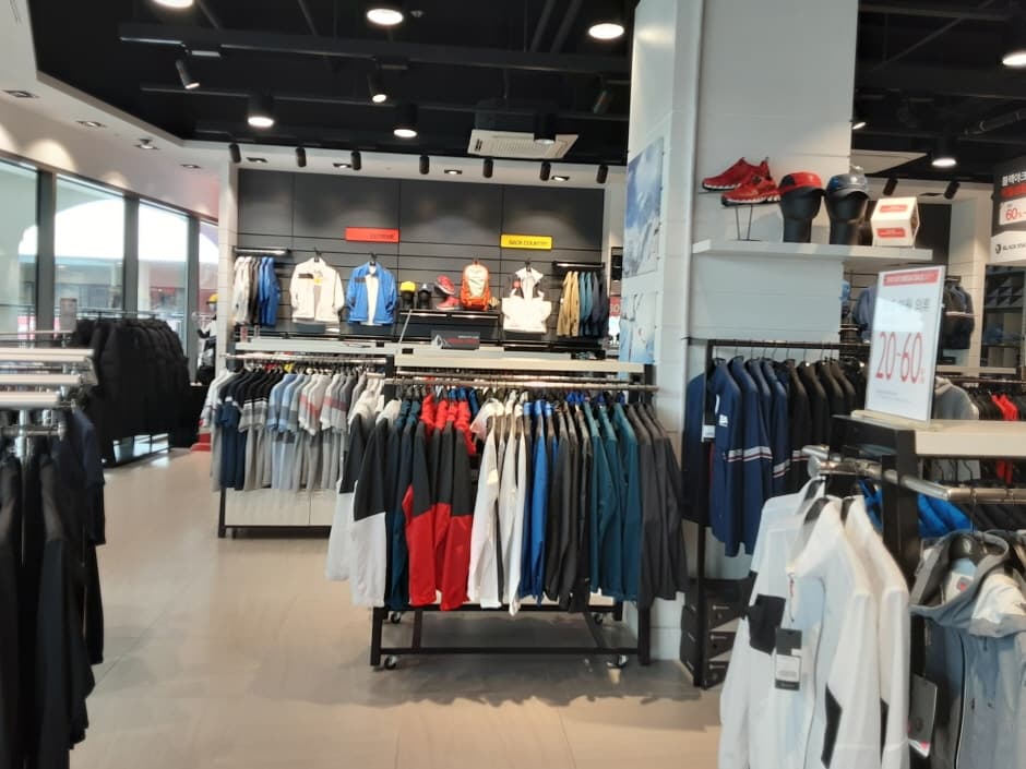 블랙야크 롯데동부산_4