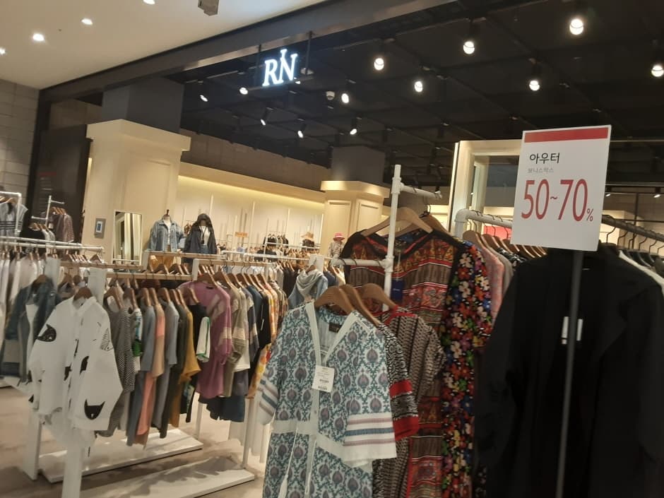 RN 롯데아울렛 동부산점_3