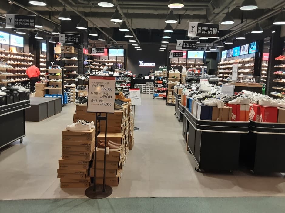 Y.Concepts Multi [Tax Refund Shop] (Y컨셉멀티)