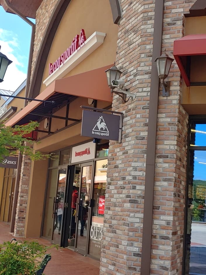 Le Coq Sportif - Lotte Giheung Branch [Tax Refund Shop] (르꼬끄 롯데기흥)